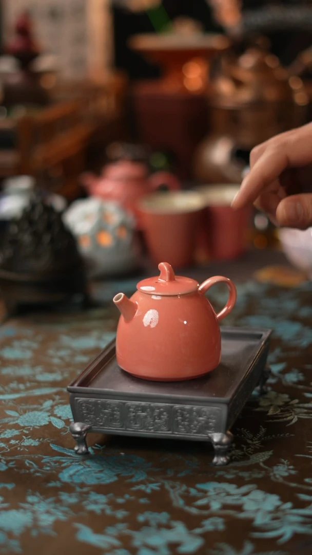 【闪购商品】文人小壶温柔橘粉秦权壶