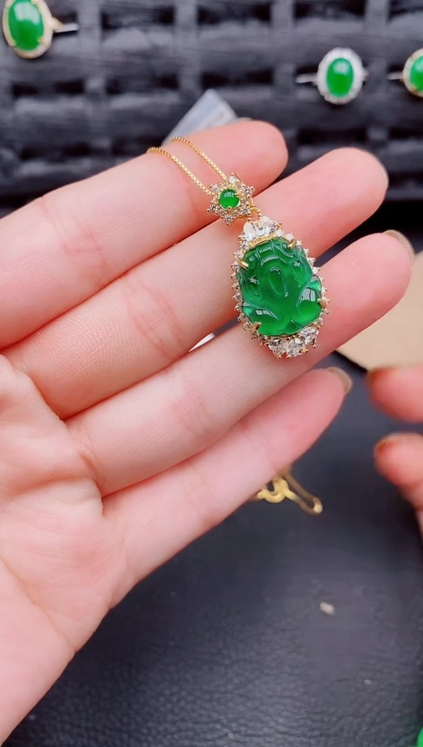 【闪购商品】翡翠颈饰银S925镶嵌天然a货翡翠538