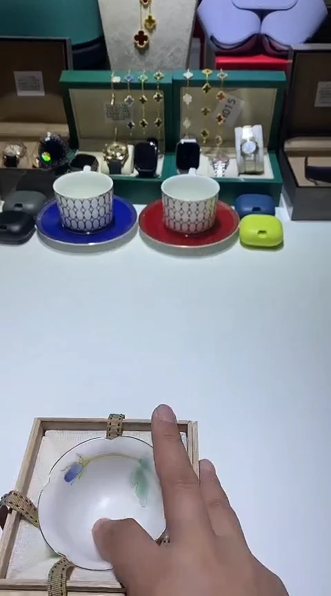 瓷片生活的本意就是开心@@1