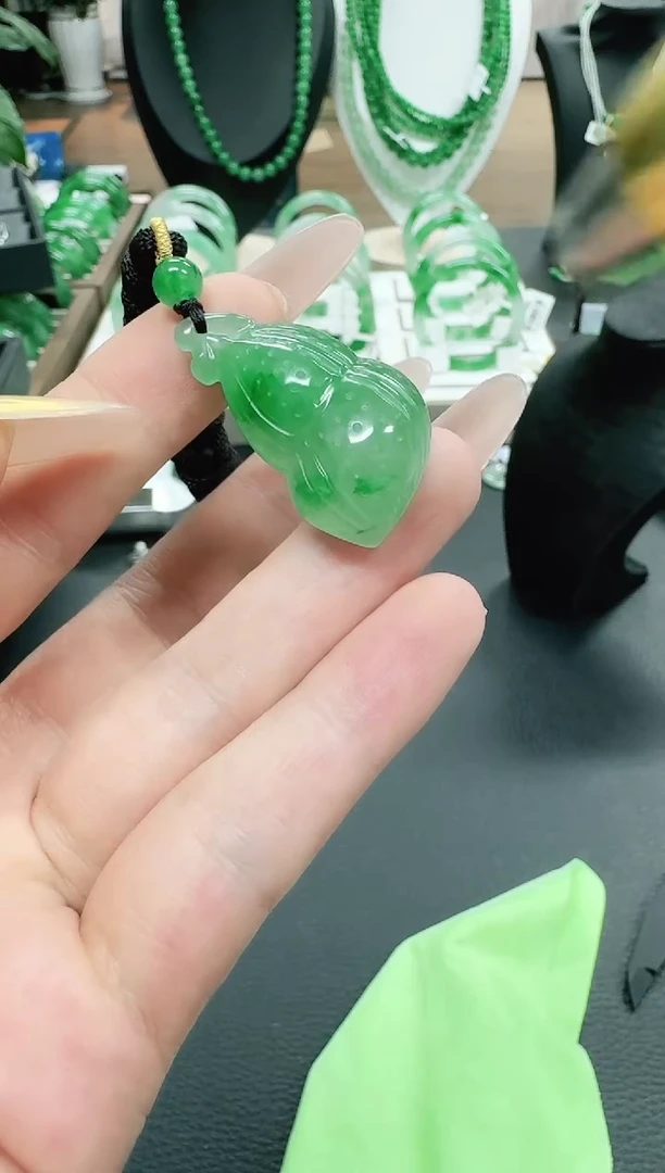 未镶嵌1石英质玉（非洲翠）/4862