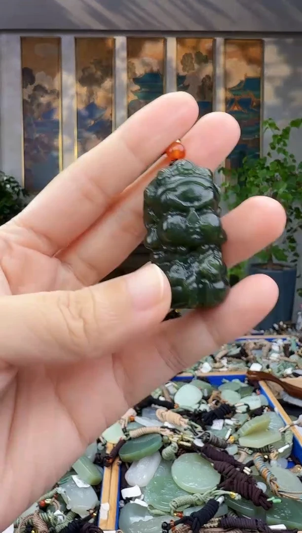 未镶嵌和田玉挂件拍一发一