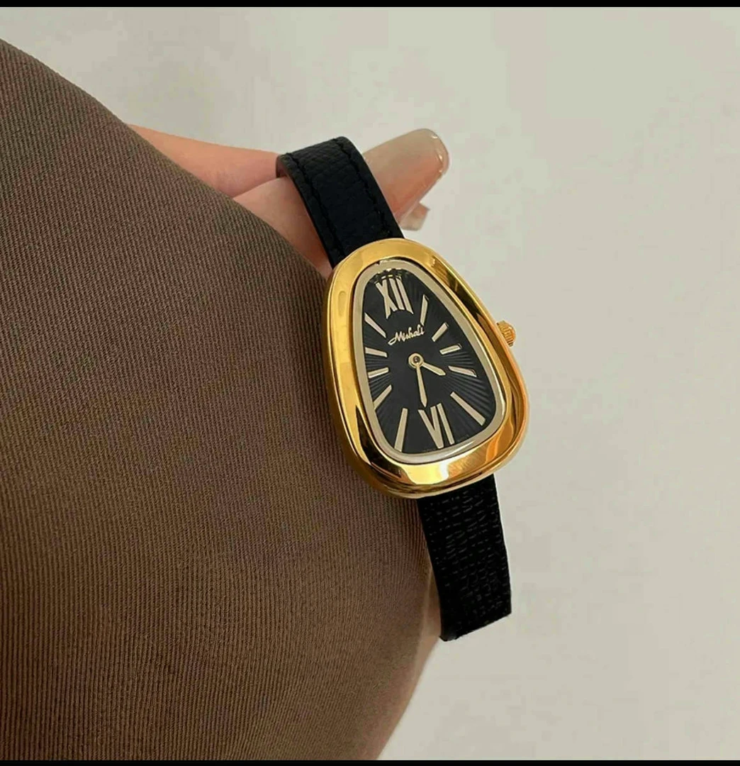 黑金色蛇头款手表女士