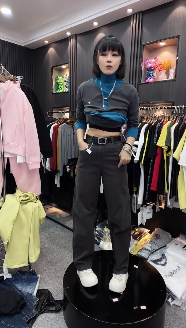 99068牛仔裤----灰30码