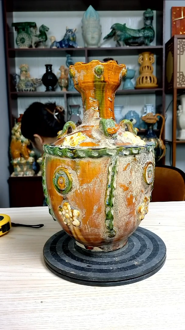 经典精美复古风格瓷器