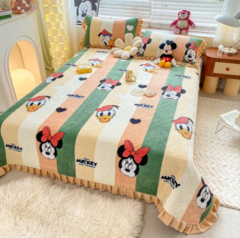 $韩式新品 【快乐米妮】加厚木耳边婴儿宝宝绒防滑绗缝床盖-F