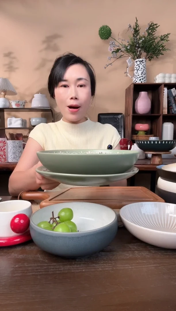 8英寸浮雕绿碗+盘微瑕