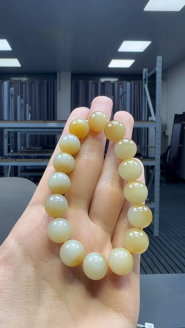 未镶嵌手串和田玉1