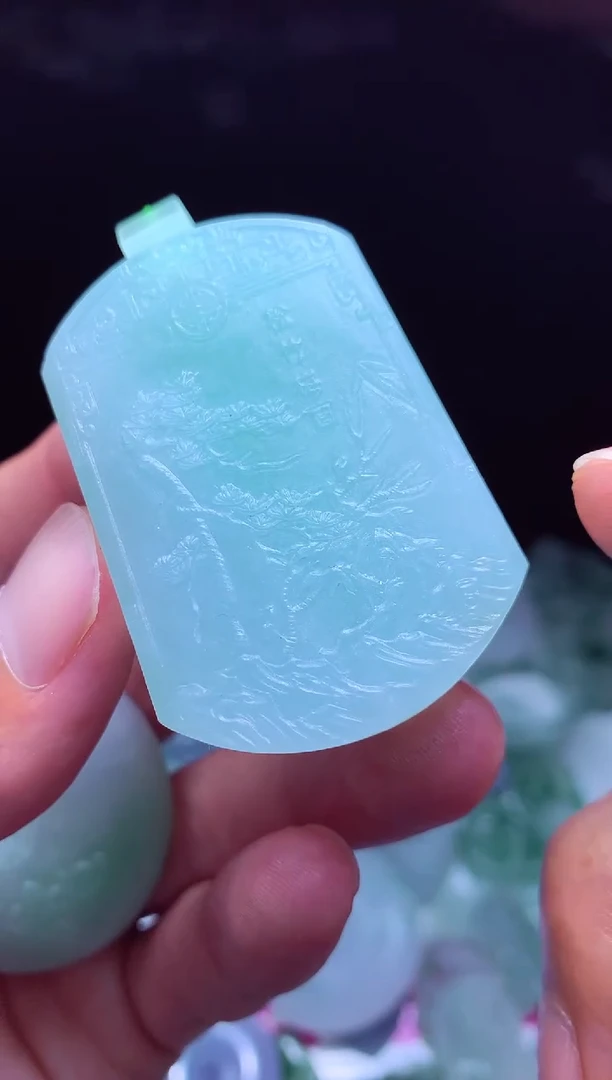 定制翡翠未镶嵌翡翠毛货定制