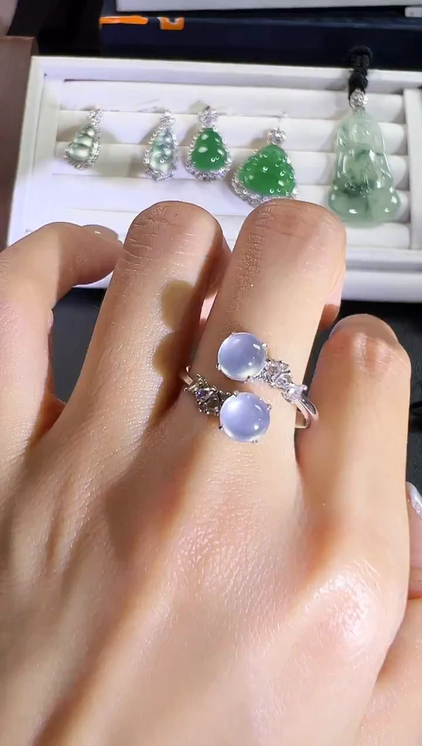 18K金镶嵌戒指翡翠KTL1221-002