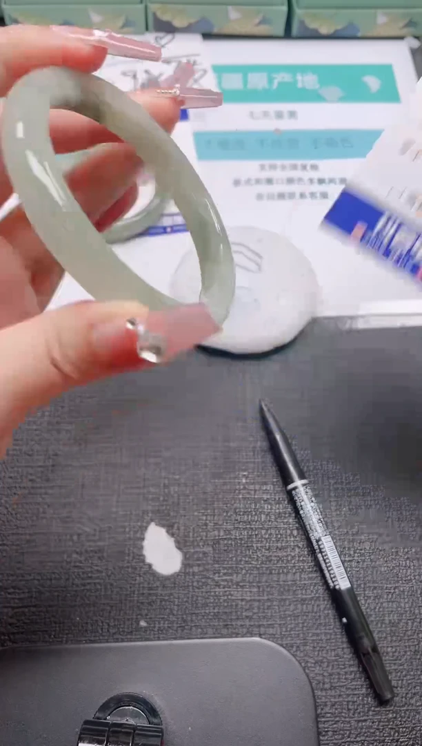 未镶嵌手镯石英质玉33-60