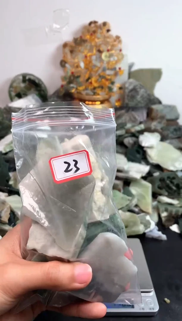 未镶嵌和田玉摆件23