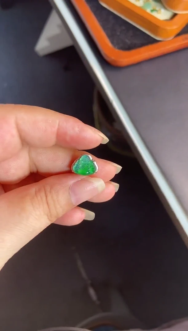 吊坠(不含链)银S925镶嵌翡翠1