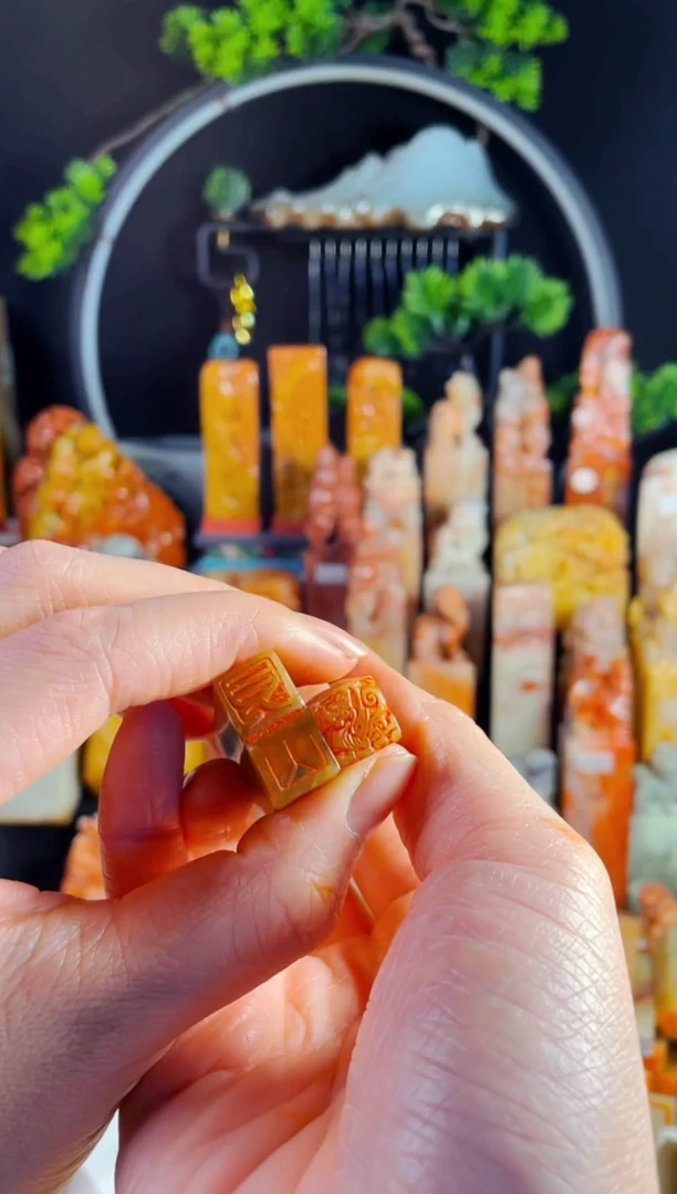 巴林石印石大****阳《见山1*2连珠+麒麟1.0》