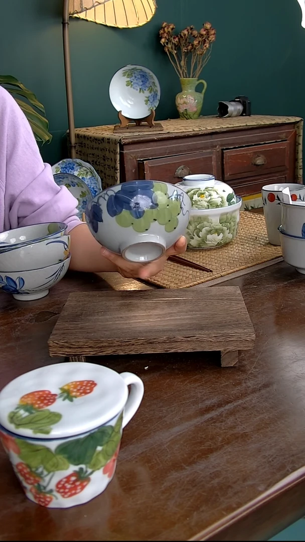 瓷片5.5英寸鸡心碗-青提