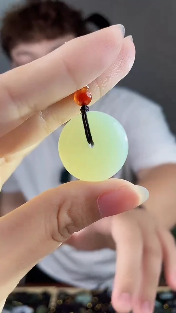 和田玉未镶嵌挂件拍一发一，多样性发货