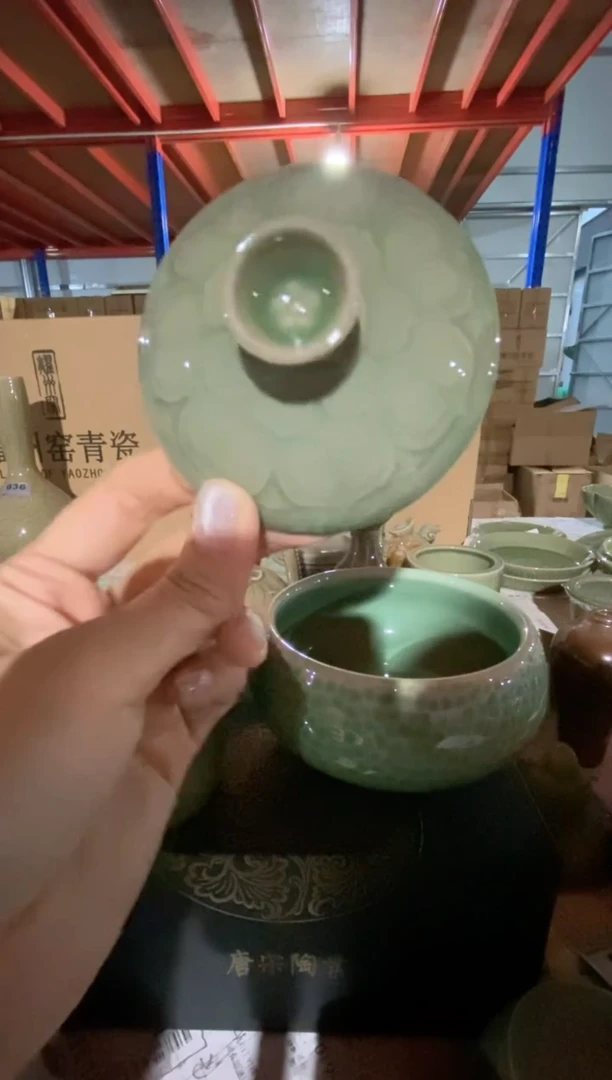 瓷片老货 黑泥莲瓣盖子 一个