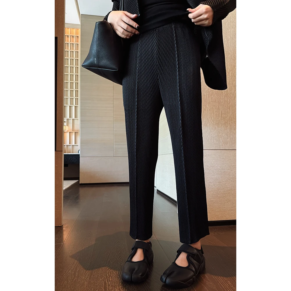 LA CALLA三宅系列 鱼鳞裤松紧腰休闲裤OY-MP5772 不可熨烫