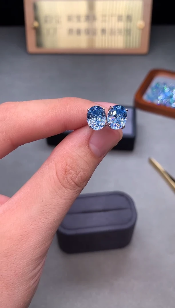 银S925镶嵌耳坠海蓝宝石2222