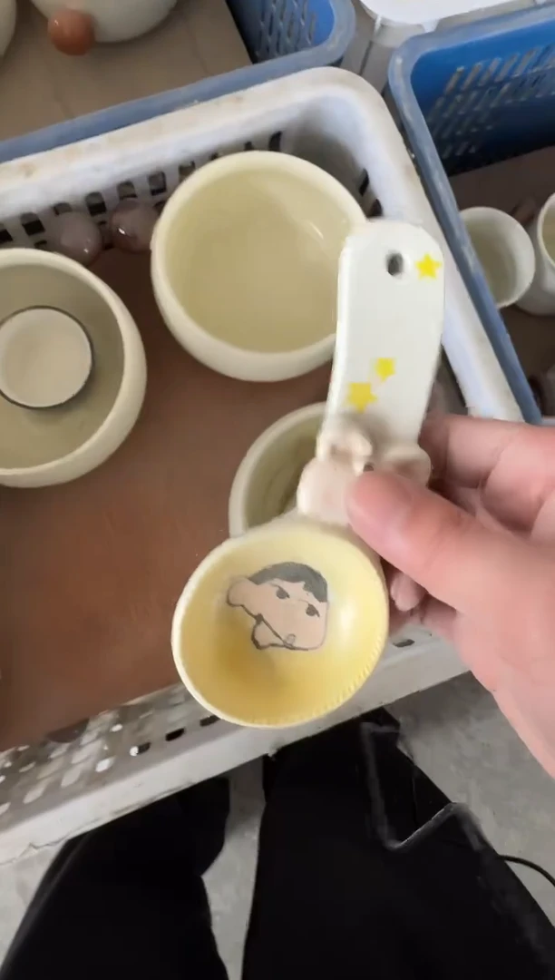 瓷爱****活【默认微瑕，介意勿拍】