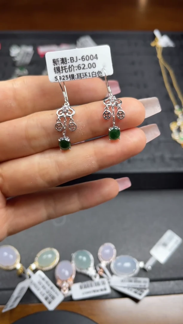 银S925镶嵌戒指翡翠天然翡翠A货