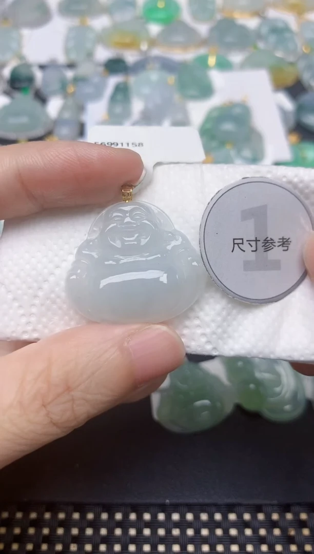 翡翠18K金镶嵌颈饰天然缅甸A货翡翠