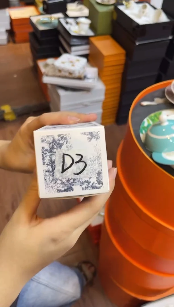 杯鸿辉家品牌瓷器，京东包邮！