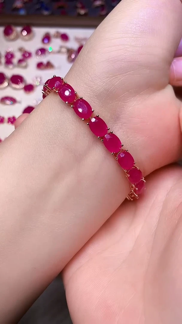 【闪购商品】红宝石手链银S925镶嵌000