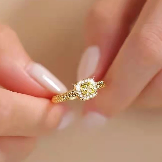 钛钢戒指 高保色轻奢高级感小方糖甜美风开口可调节食指戒指