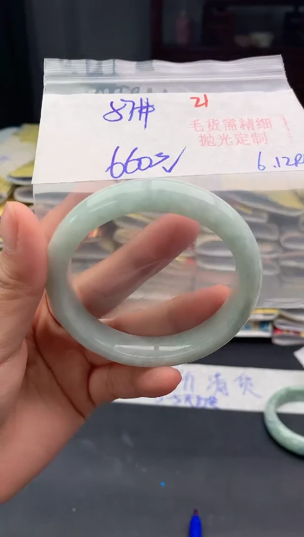 定制翡翠未镶嵌21毛货需精细抛光多样性1件660元