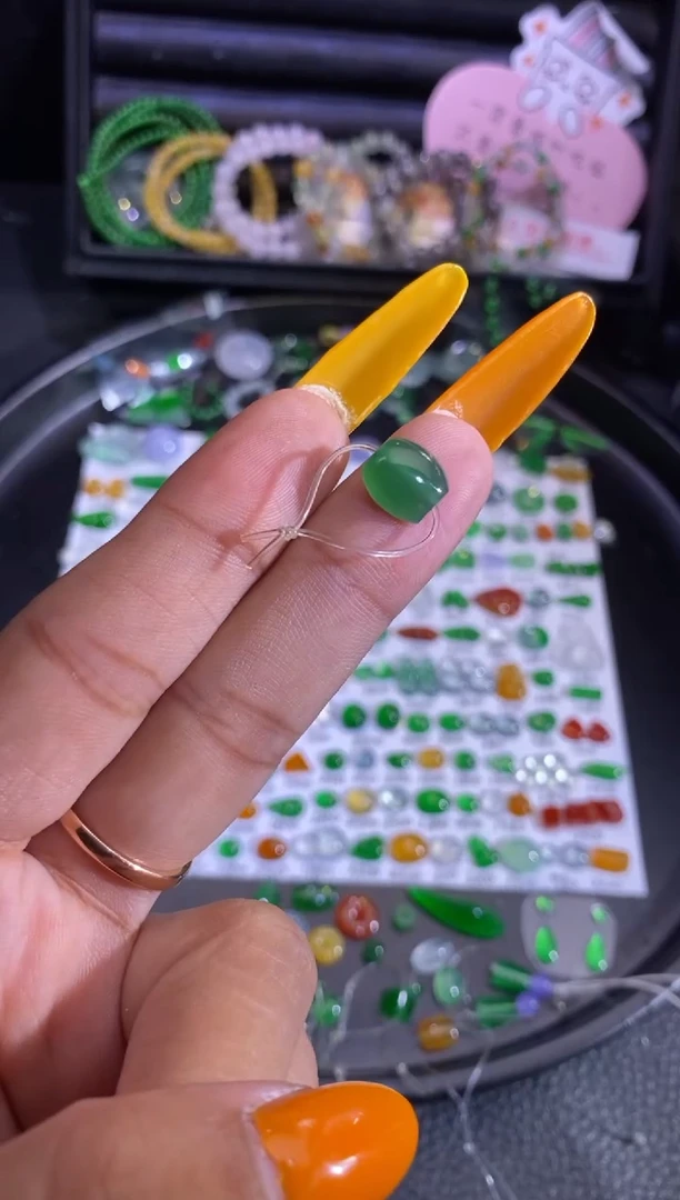 未镶嵌挂件翡翠珠子