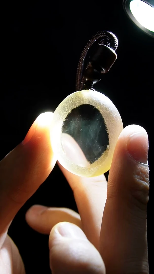 吊坠(赠链)未镶嵌水晶水晶