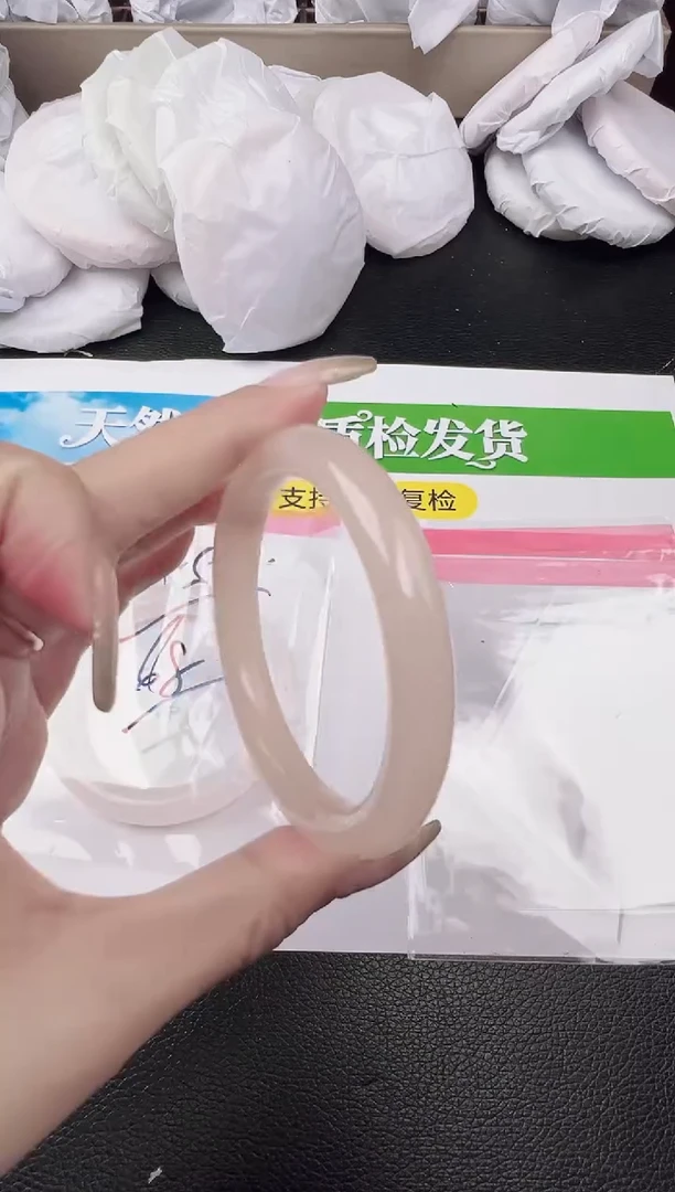 未镶嵌手镯石英质玉圈口52 53