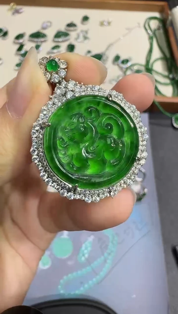 颈饰银S925镶嵌翡翠X1025-886-348