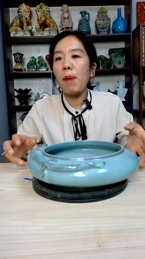 经典精美复古风格瓷器