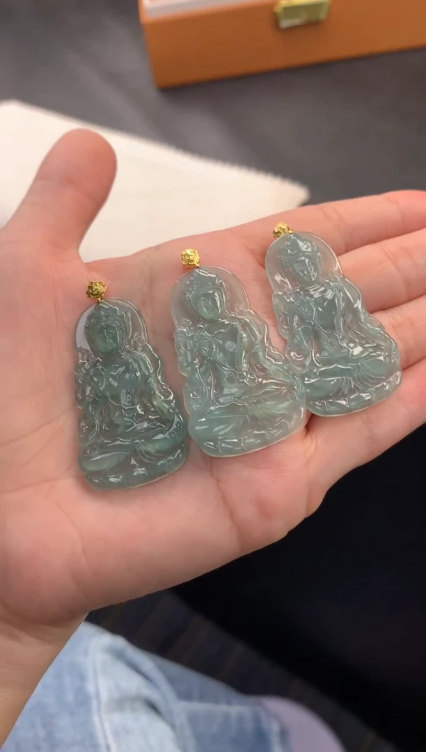 翡翠18K金镶嵌颈饰FA77 翡翠观音 多样性发其一赠银链