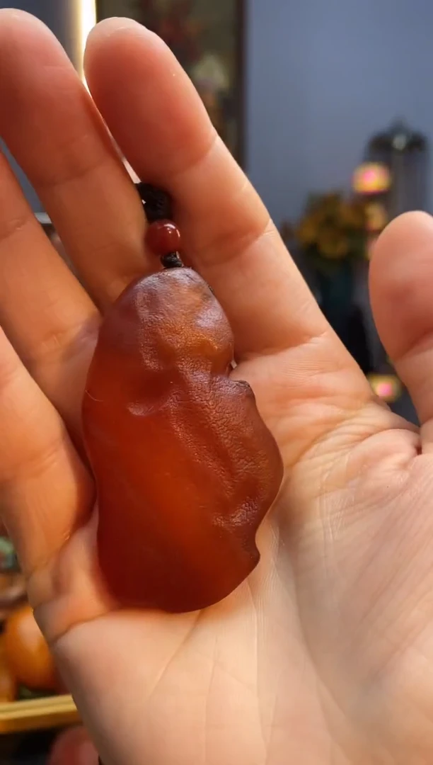 琥珀颈饰未镶嵌吊坠