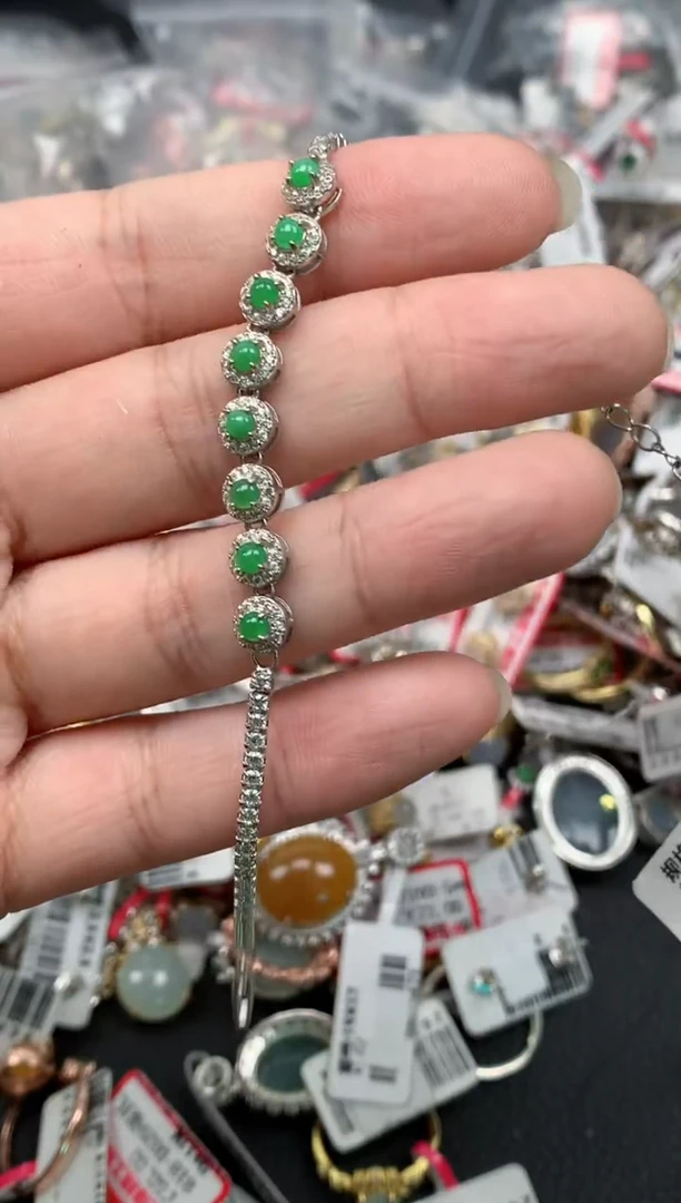 翡翠戒指银S925镶嵌天然A货缅甸翡翠
