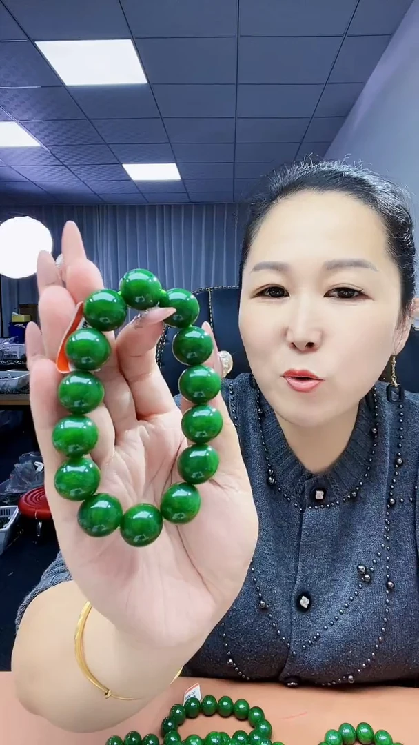 未镶嵌手串和田玉纯天然和田玉新疆碧黑羊洞翠阳绿货头16