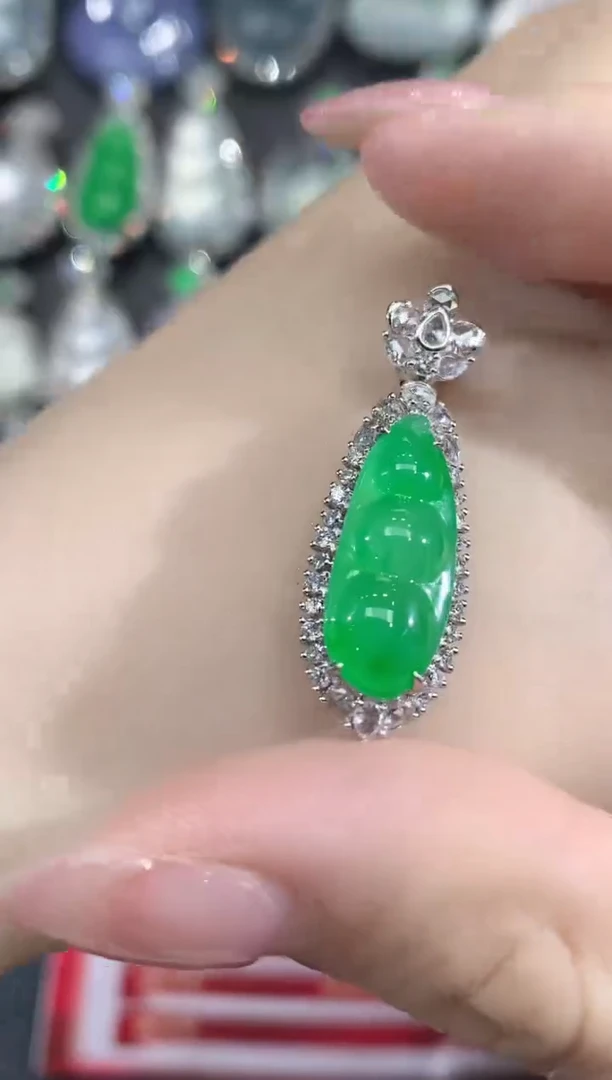 吊坠(不含链)18K金镶嵌翡翠A33翡翠