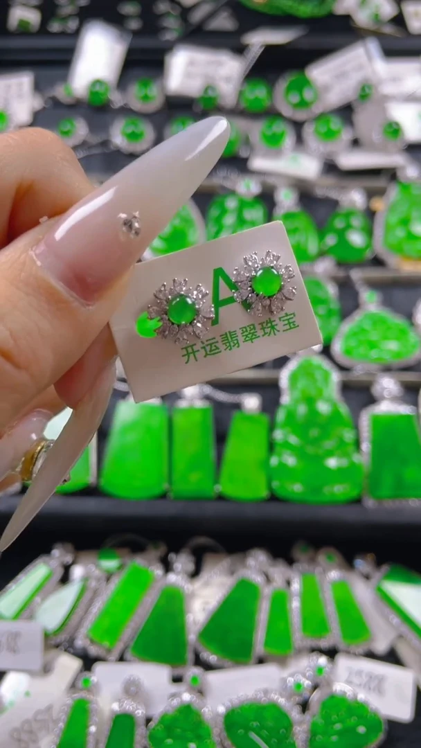 银S925镶嵌翡翠耳饰11