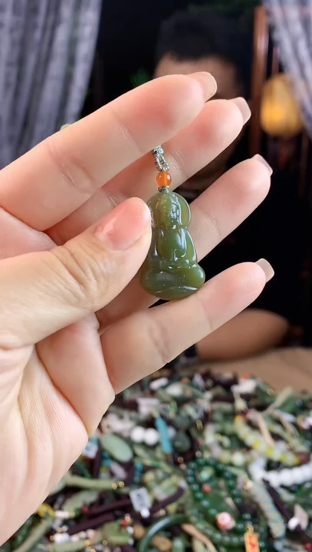 【闪购商品】和田玉挂件未镶嵌多样性发货拍一发一