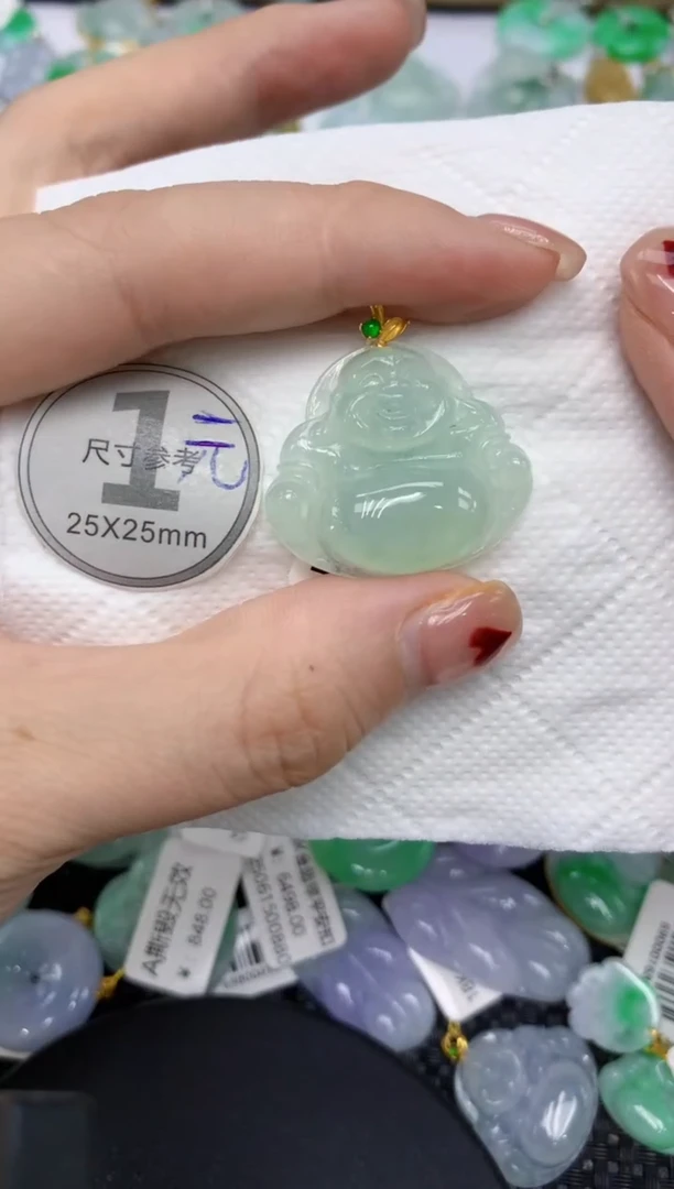 翡翠18K金镶嵌颈饰11111111