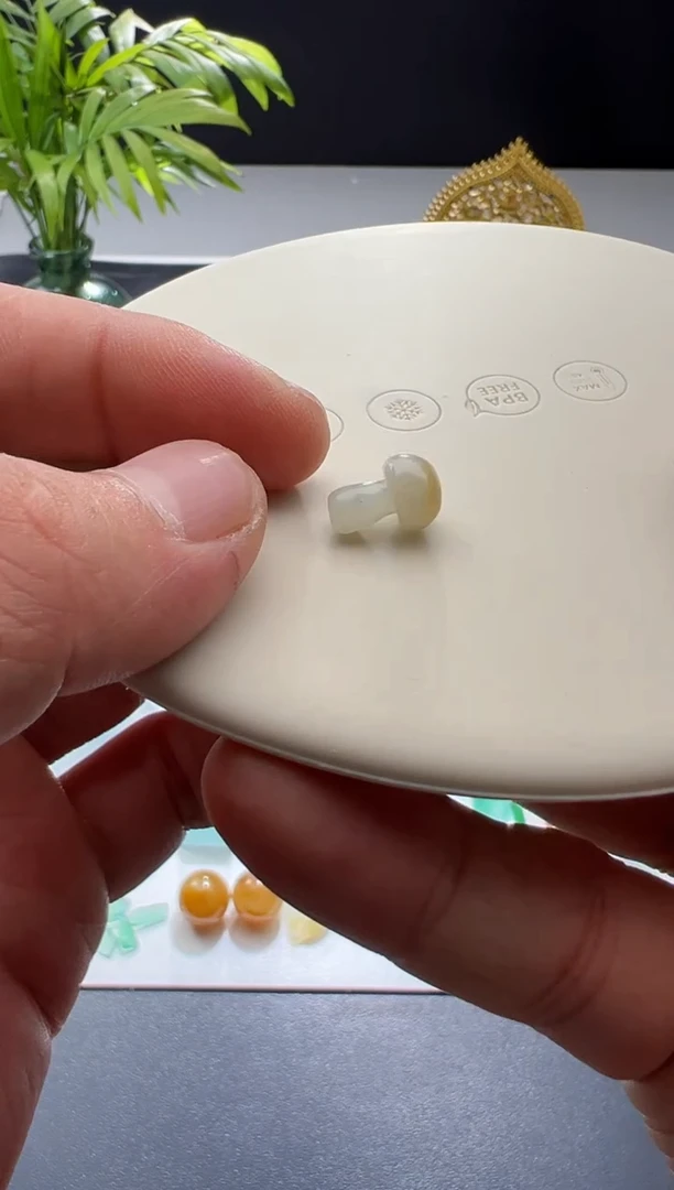 定制翡翠未镶嵌缅甸A货翡翠