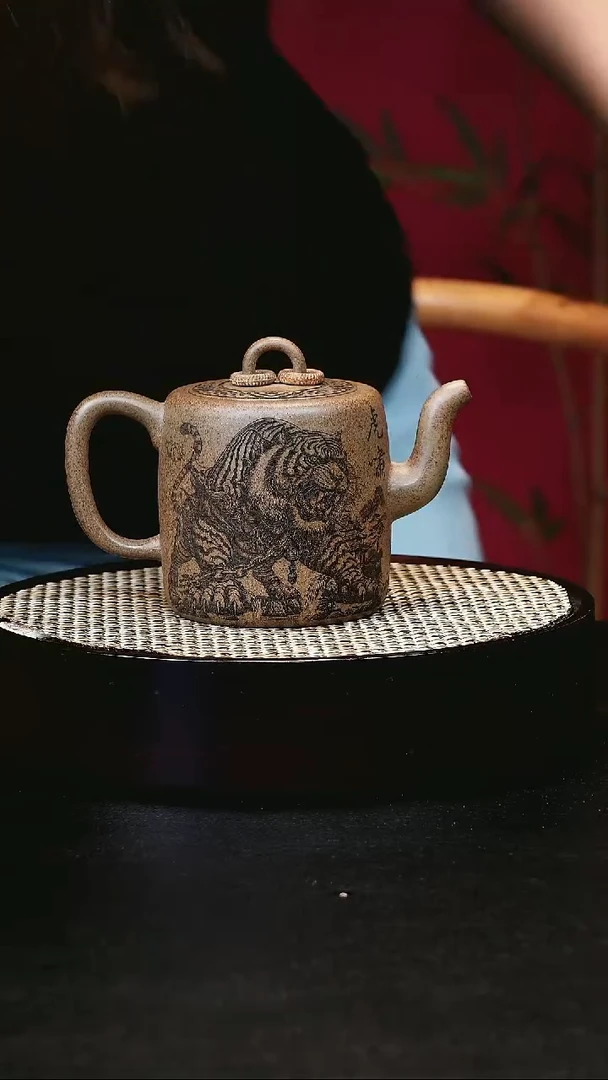 茶壶紫砂宜兴茶壶H2811408