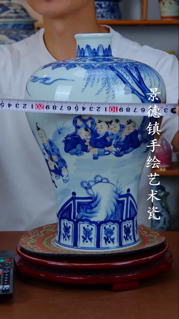 现代景德镇手工手绘陶瓷摆件17
