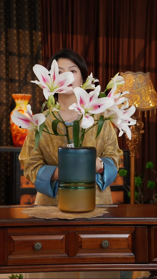 琉璃琉璃F81.。。。。