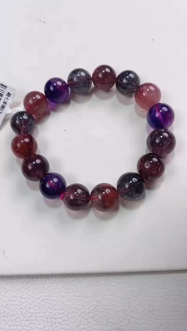 【闪购商品】水晶手链未镶嵌13mm多人多样性发其一