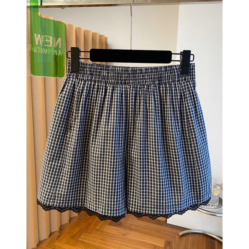 高级感格子短裤女夏季2025新款宽松休闲a字版阔腿裤蕾丝花边热裤