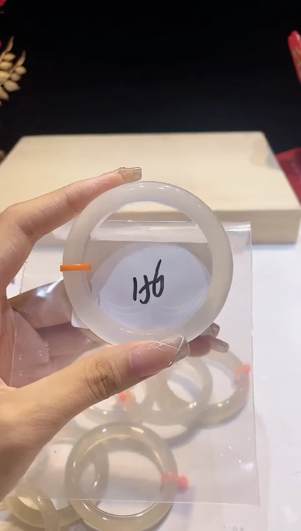玛瑙/玉髓手镯未镶嵌156-马橙1-54+