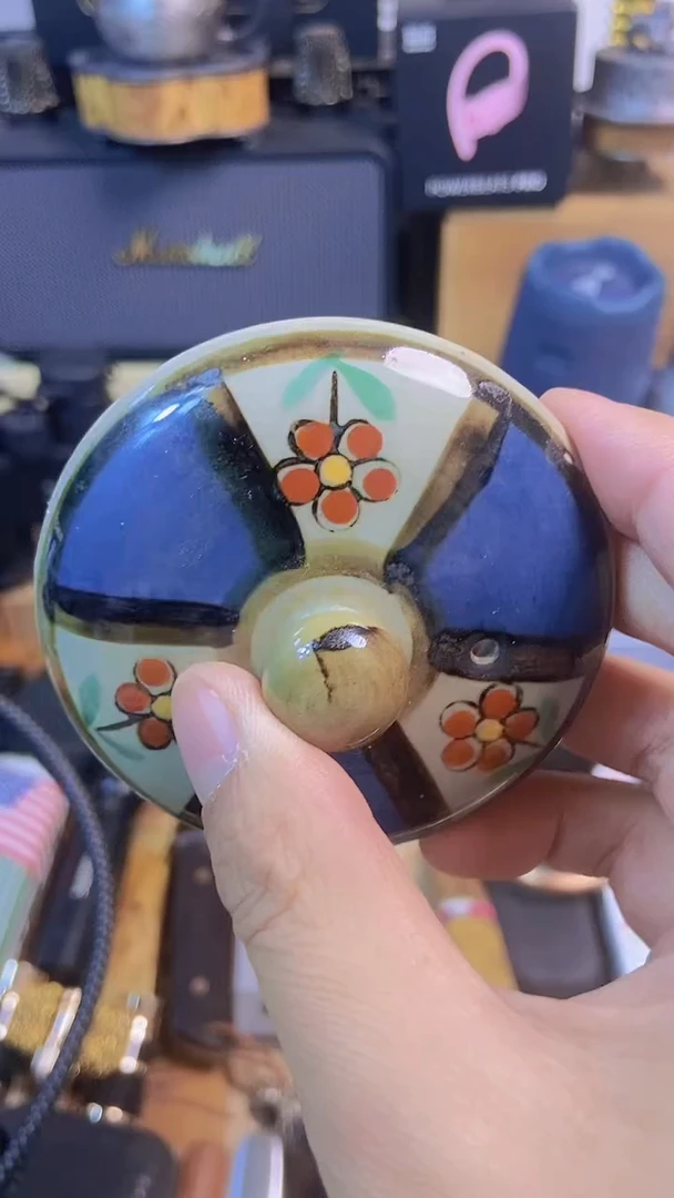 瓷片奶*伦闪购商品，如图所示